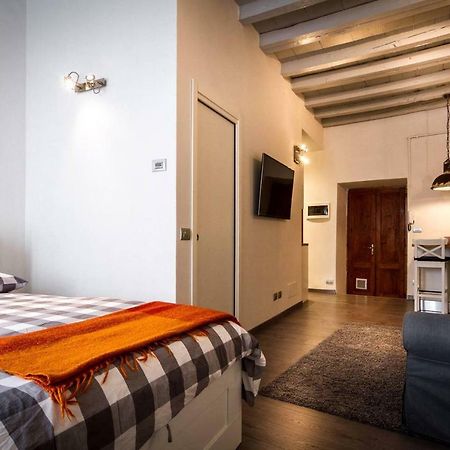 Joivy Chic Studio In Como Centre Apartman Kültér fotó
